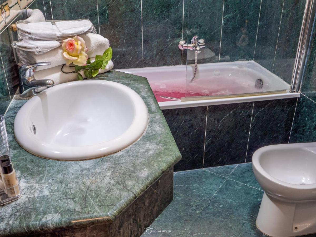 Hotel Suite Caesar Рим Экстерьер фото
