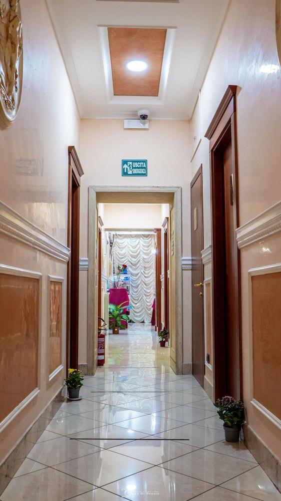 Hotel Suite Caesar Рим Экстерьер фото